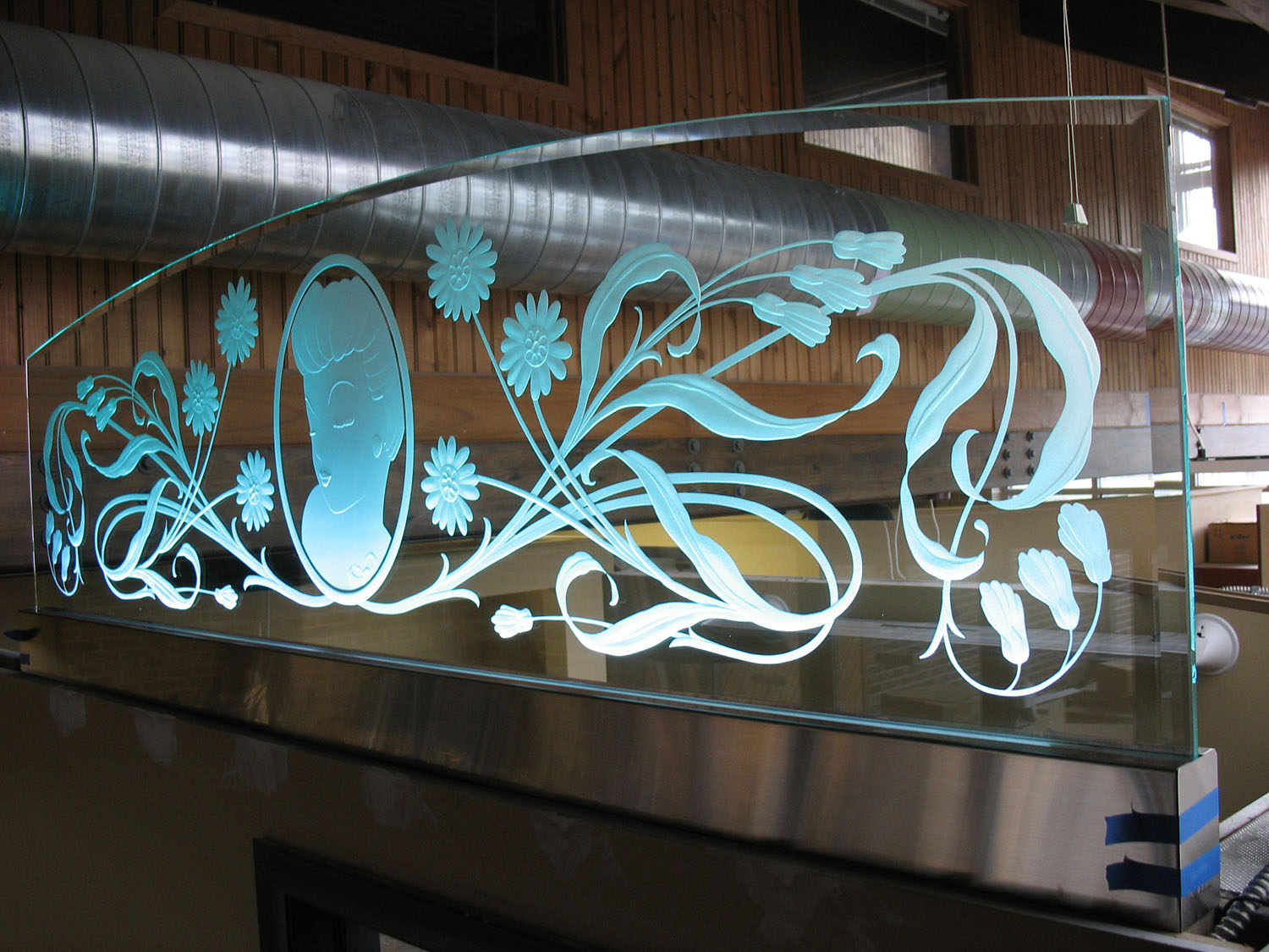 DEEP ETCHED GLASS